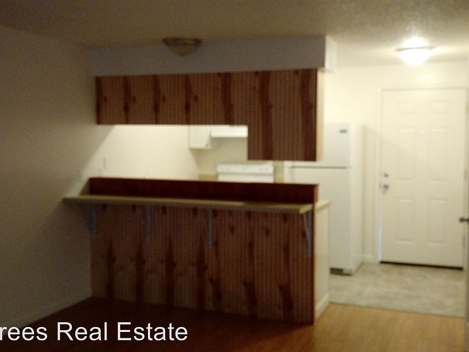 2nd image of 15917 E Sprague Ave APT 24