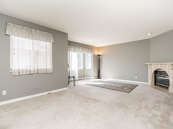 3rd image of 6984 Linden Ave #B