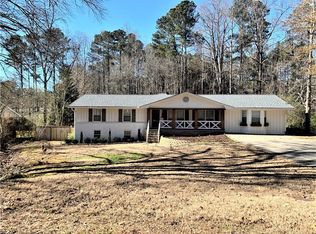 5737 Pinedale Cir, Sugar Hill, GA 30518