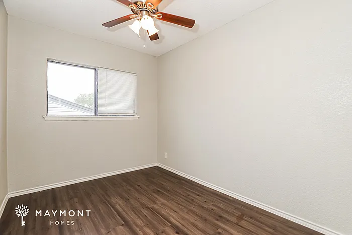 10023 Amber Field Dr — Photo 12