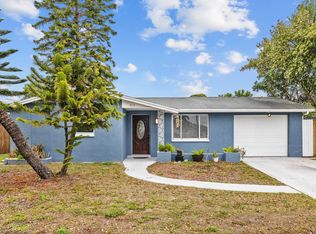 5713 Riddle Rd, Holiday, FL 34690