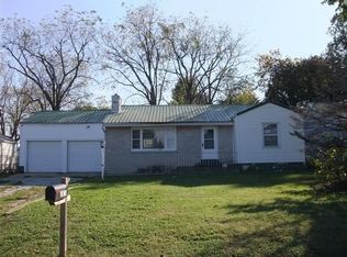 1810 S Thelma Ave, Springfield, MO 65807