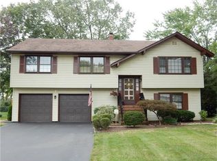 7 Jayne St, Old Bridge, NJ 08857