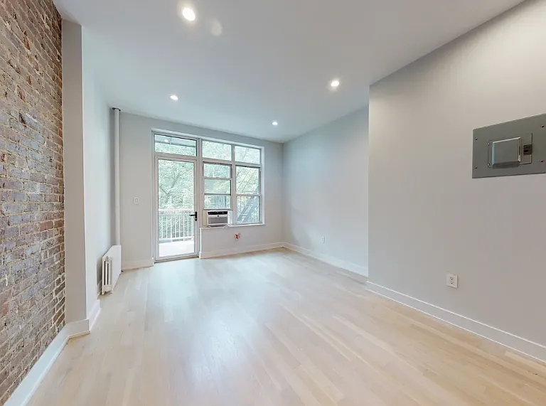 216 E 84th St #3C — Photo 10