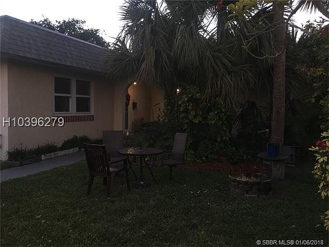 1st image of 817 NW 12th Ave