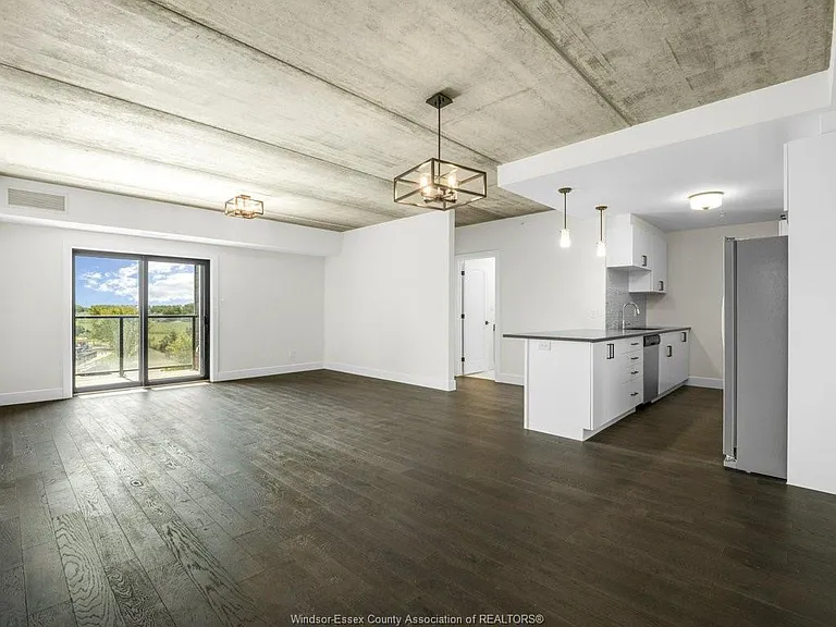 2600 Sandwich West Pkwy #204 — Photo 11