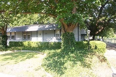 206 Bellaire in Hurst