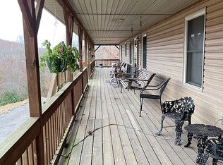 951 Elk Lick Rd, Olympia, KY 40358