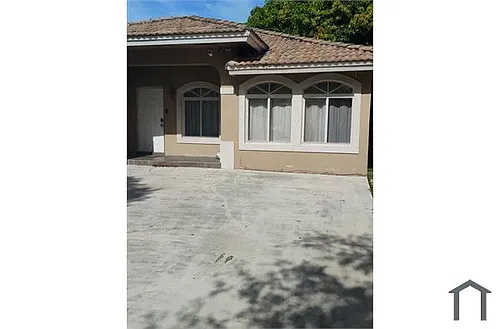 20441 NW 18th Ave Photo 1