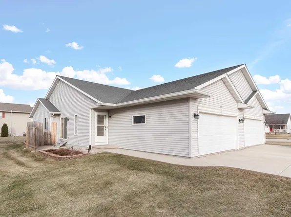 359 Rockrose Dr #3, Fond Du Lac, WI 54935