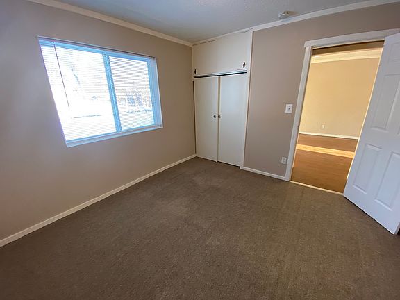 5th image of 32466 Lenawee Ct