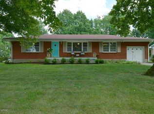 4905 Clarmar Rd, Jeffersontown, KY 40299