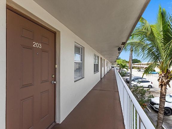 2nd image of 7200 NW 5th Place #203