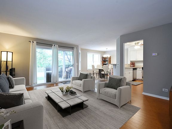 4th image of 259 W Jennifer Ln Unit 3