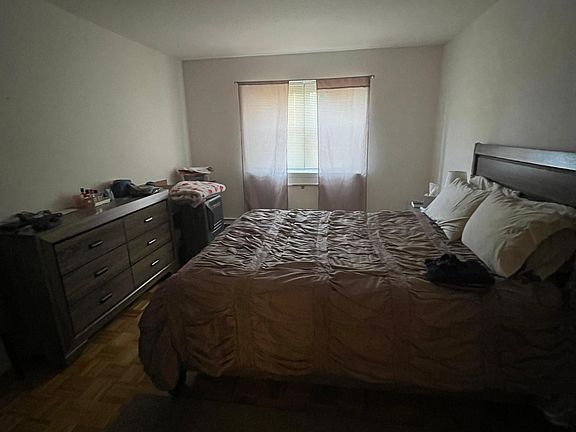 2nd image of 490 Westchester Ave #5