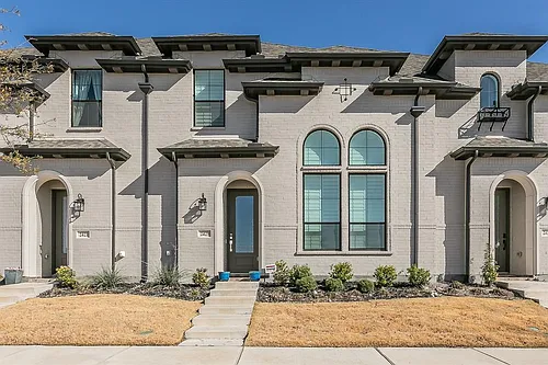 2425 Longspur Dr Photo 1