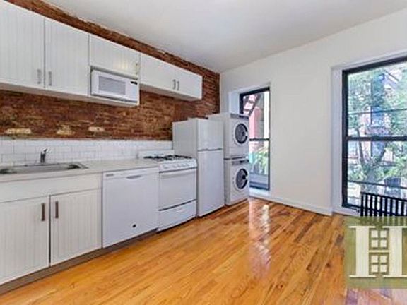4th image of 412 E 9th St APT 5