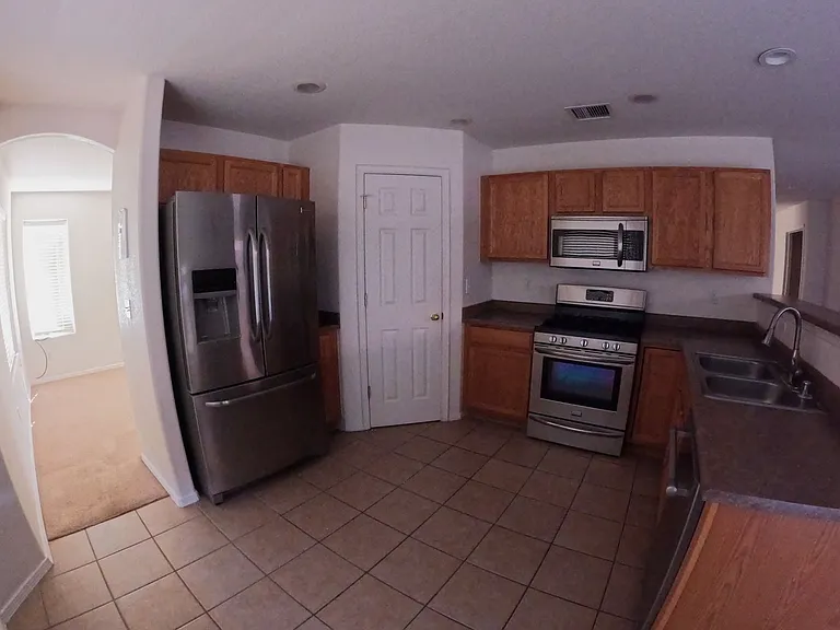 2848 Ancho Ave — Photo 8