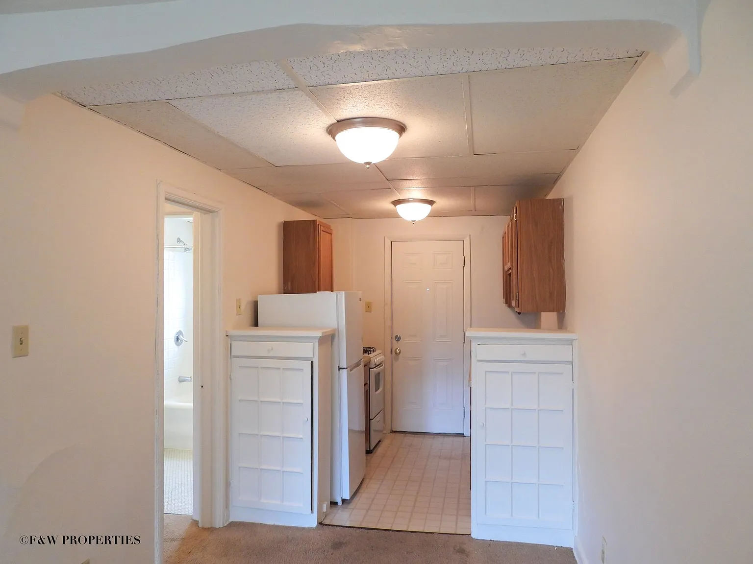 775 E. Broad St — Photo 2