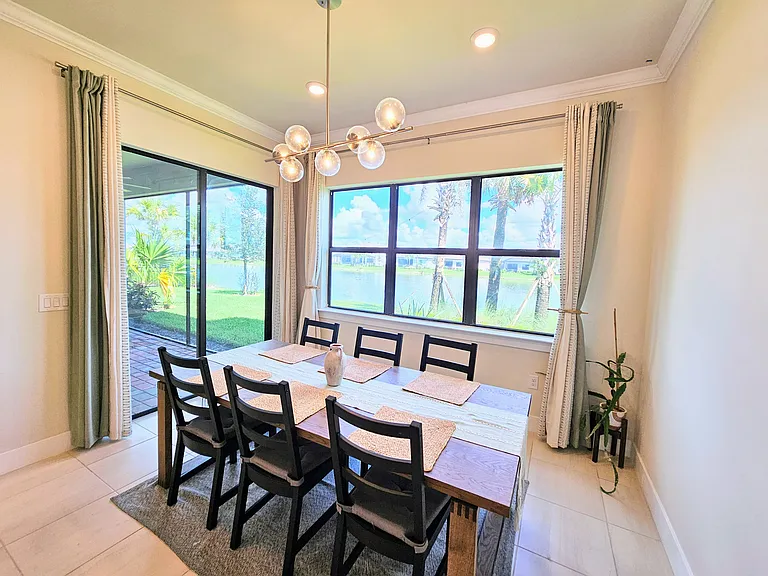 4308 Arlington Dr — Photo 5