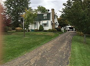 7284 Columbus Rd, Louisville, OH 44641