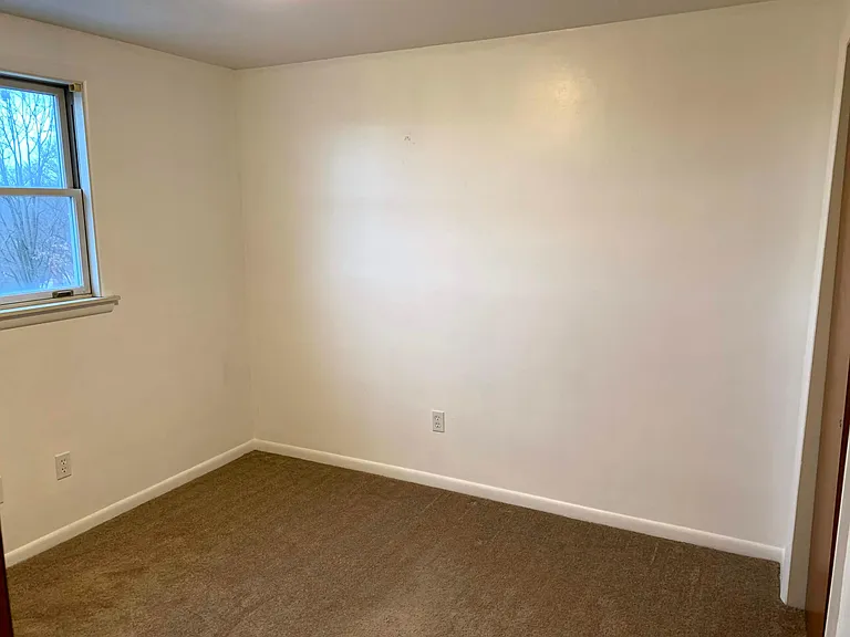 550 Elm St #A — Photo 6