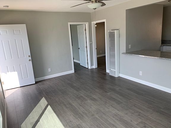 5th image of 263 Cedar Ave