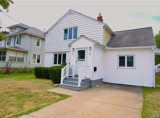 106 Roseland Ave, Medina, NY 14103