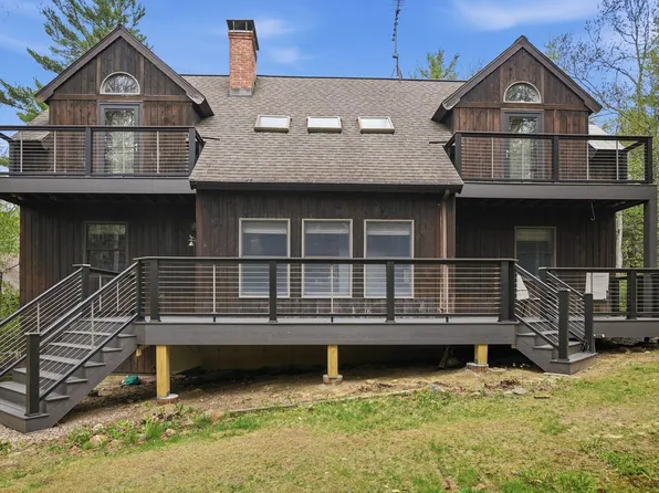 135 Mallard Dr, Becket, MA 01223