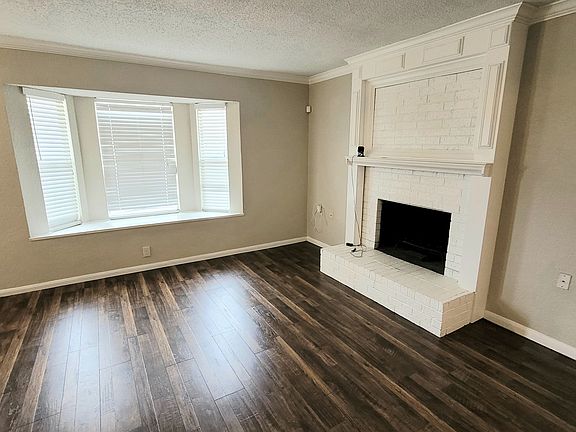 4th image of 506 Pecan Acres Ct