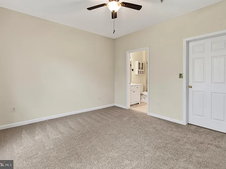 11314 Westbrook Mill Ln #302 — Photo 31