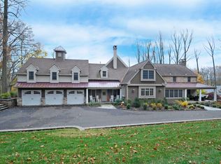 1965 Huntingdon Rd, Huntingdon Valley, PA 19006