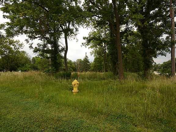5th image of 7950 143rd St