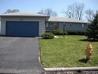 972 Anthony Dr photo 1