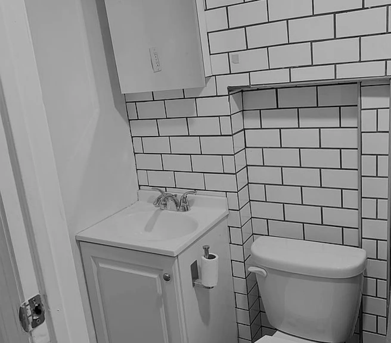 544 West 49th Street — Photo 3