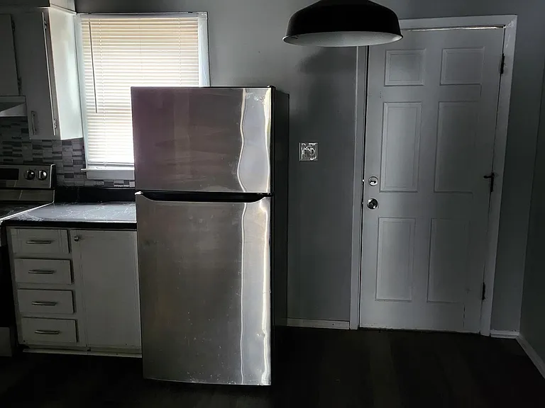 300 Carolina B11 Ave — Photo 13