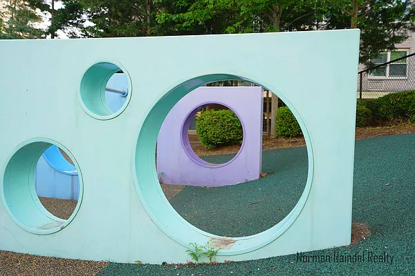 Rented by Norman Raindel, LREB | media 43