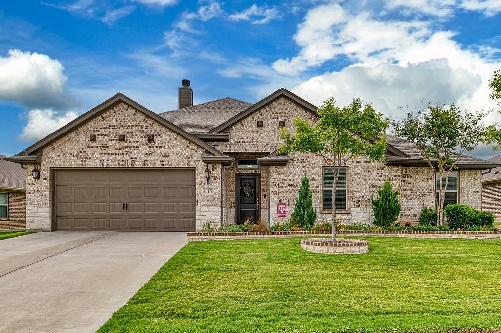 645 Piper Dr, Saginaw, TX 76179 MLS 20429375 Zillow