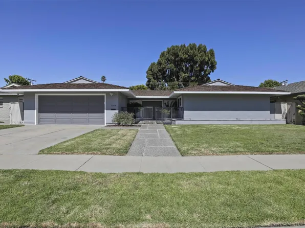 1244 San Marcos Dr, Salinas, CA 93901