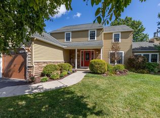 8232 Chiffon Path, Liverpool, NY 13090