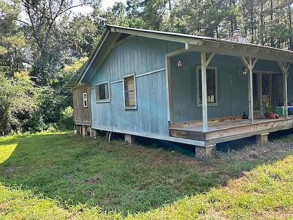3rd image of 24514 Peterson Rd