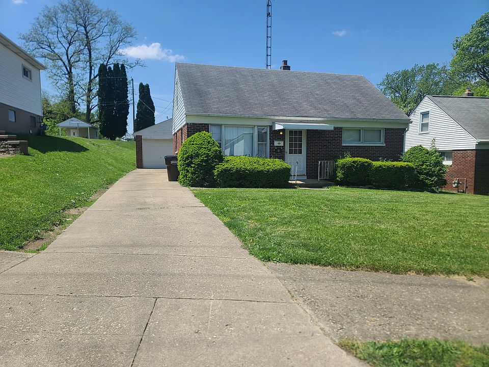 1st image of 501 N Clairmont Ave