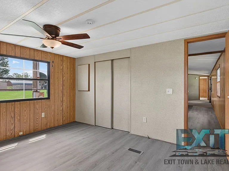 4734 Gasburg Rd — Photo 8