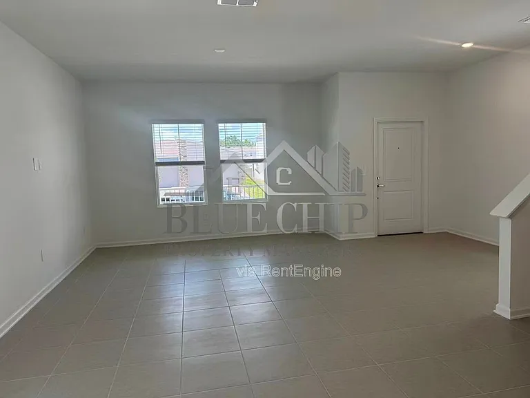 2563 Rider Rain Ln — Photo 4