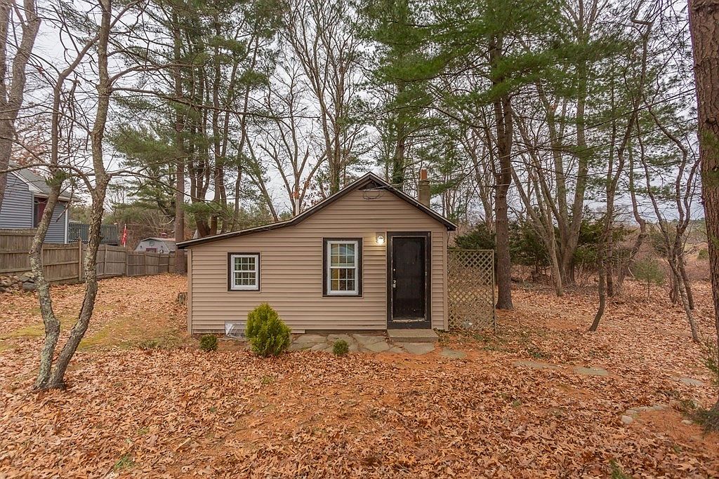 15 Oak St, Norton, MA 02766 Zillow
