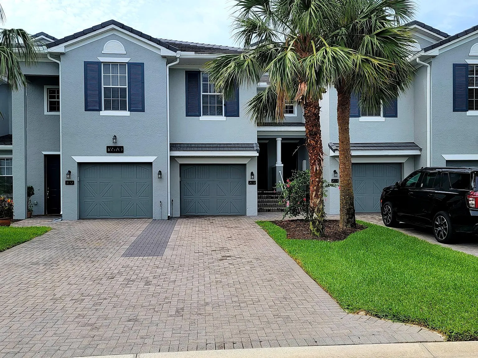 16570 Goldenrod Ln — Photo 3