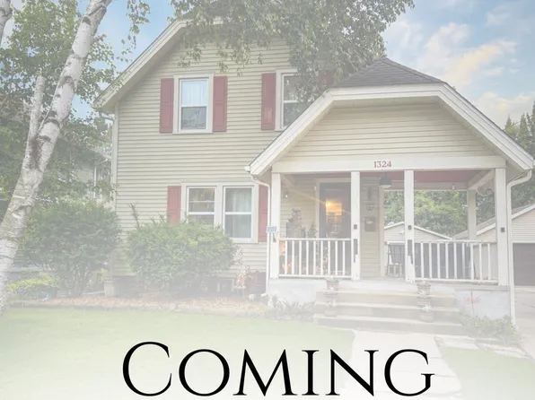 1324 Ruger Ave, Janesville, WI 53545
