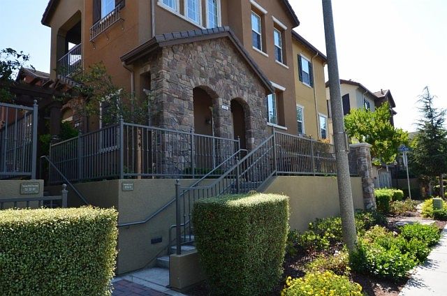 1st image of 480 Texas Oak Ter