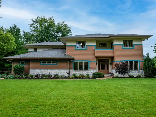 6710 Sleepy Hollow Rd, Mc Farland, WI 53558