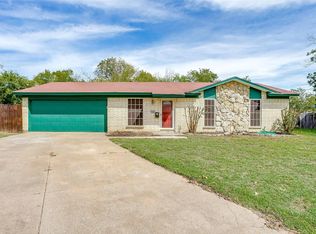 308 Candlelite Ct, Burleson, TX 76028